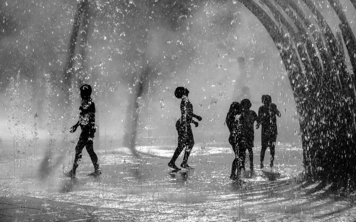 May 19 2025 Int Adv Salon Web 01